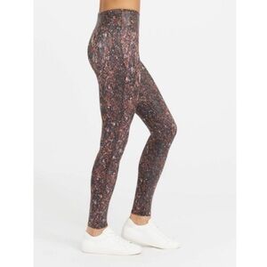 NWT Spanx Leggings